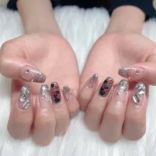ネイル 加藤 千鈴のネイルデザイン