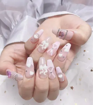 ネイル ジョリ kasumi🌹💅のネイルデザイン