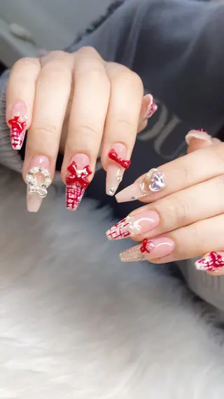 ネイル Hara Nail 【パラジェル使用】のネイルデザイン