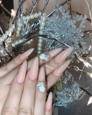 ロング ネイル 長さ出し専門 nynaのネイルデザイン