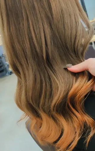 ミディアム 宮内 陽菜のヘアスタイル