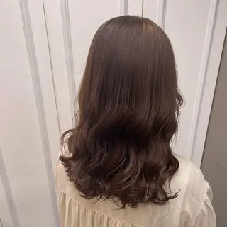 セミロング カラー ヘアアレンジ ピンク・ベージュ🩰 カラー🫧とらのヘアスタイル