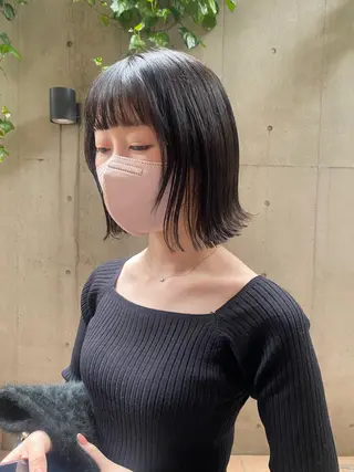 ショート カラー 大人可愛い♡コテ巻き パーマ🌼杉田 萌恵のヘアスタイル