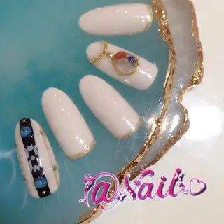ネイル 小尾 栞のネイルデザイン
