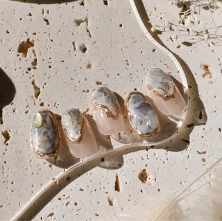 ネイル nuu 栄  /  シェアサロン所属・nuu栄 ユキ / 大人ニュアンスのネイルデザイン