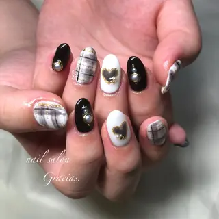 ネイル Gracias. rieのネイルデザイン