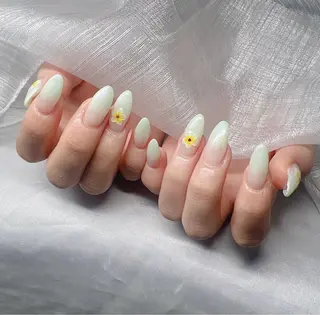 ネイル Lee Nailsのネイルデザイン