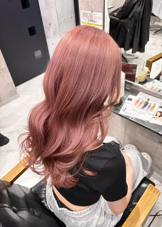 セミロング 🥣ケアブリーチカ ラーTakato🥛のヘアスタイル