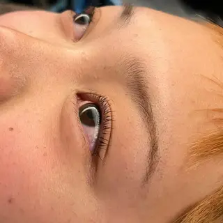 マツエク・マツパ 庄田 弥澄のヘアスタイル