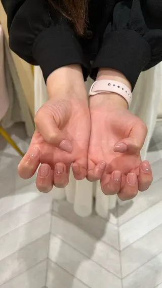 ネイル ꪆৎ平行アーチ ྀི ワカナの眉毛・アイブロウイメージ