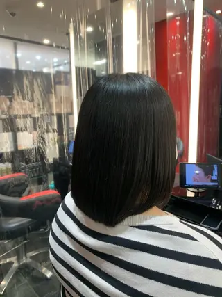 ミディアム パーマ 艶髪/白髪ぼかし ヘッドスパ/大野結菜のヘアスタイル