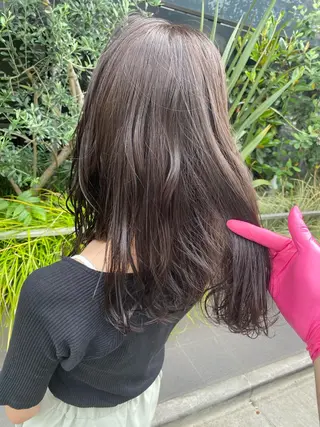 セミロング カラー ヘアアレンジ 外苑前NO.1艶髪 透明感カラーのヘアスタイル