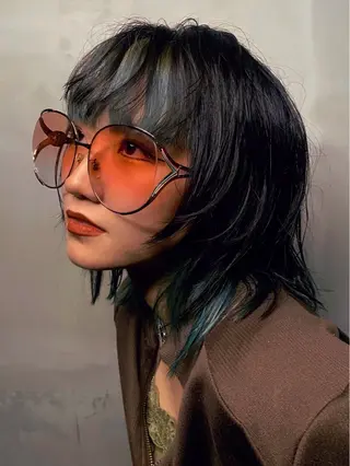 ミディアム SHIN レイヤー‪‪カットのヘアスタイル