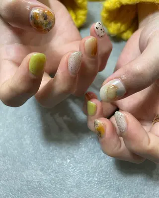 ネイル kiii.__ ✴︎*のネイルデザイン