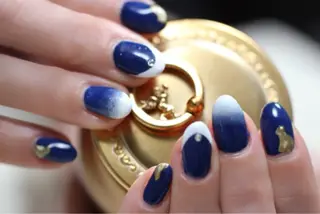 ネイル ママリンド　志村坂上店所属・しみ えんのネイルデザイン