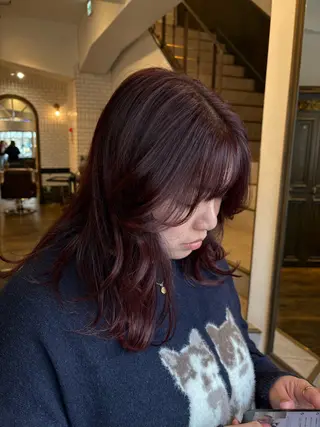 ミディアム カラー noa 似合わせ︰ 透明感︰韓国風のヘアスタイル