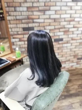 セミロング カラー 北林 弘展のヘアスタイル