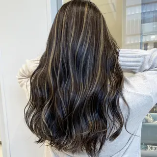 セミロング カラー SALOWIN  原宿ash所属・タナカ タクヤのヘアスタイル