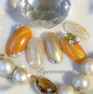ネイル Ryononnail(リョノンネイル)所属・Ryononnail 上谷典子のネイルデザイン