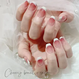 ネイル SAKURA 🍒のネイルデザイン