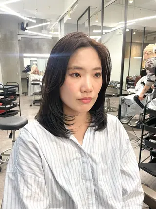 ミディアム カラー 色気レイヤー& ショートはお任せ🌟のヘアスタイル