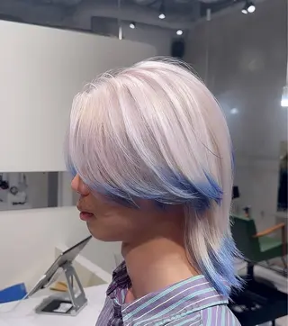 ショート カラー メンズ MONIQA所属・🐲RYUKI メンズブリーチのヘアスタイル