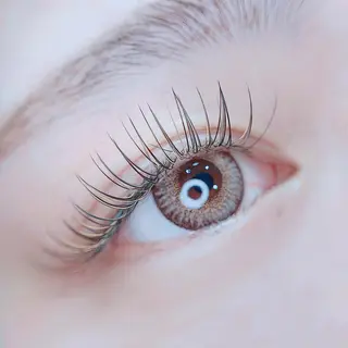 マツエク・マツパ MARI .のマツエク・マツパデザイン