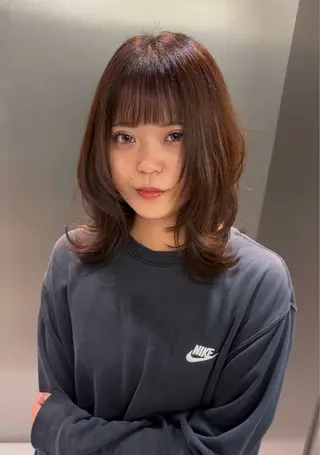 ミディアム 大阪ハイトーン /MYUUのヘアスタイル