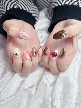 ネイル うにゃねいる🌷 Mayaのネイルデザイン