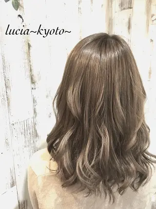 セミロング カラー特化サロン茶屋 町Furukuboのヘアスタイル