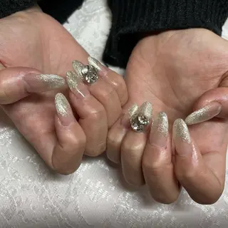 ネイル Sunny.Roa fujiのネイルデザイン