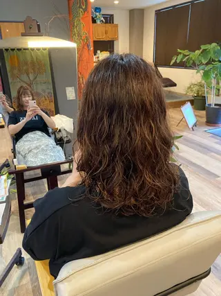 セミロング 中野 紹江のヘアスタイル