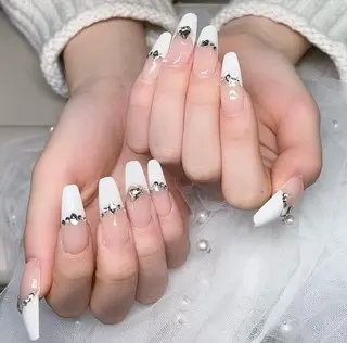 ネイル NiNa ビューティーサロン所属・Ni Naのネイルデザイン