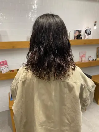 ミディアム カラー パーマ ヘアアレンジ 、 、のヘアスタイル