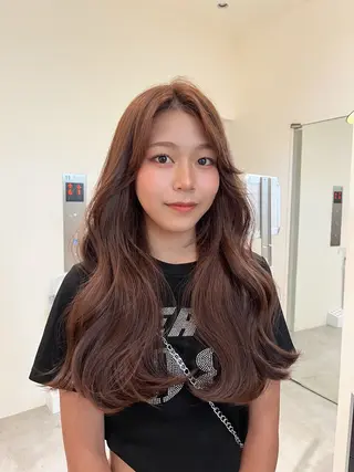 ロング カラー ヘアアレンジ i.+omotesando所属・🪞レイヤー/暖色カ ラー🧸mai🎀のヘアスタイル