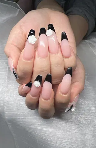 ネイル Lee Nailsのネイルデザイン