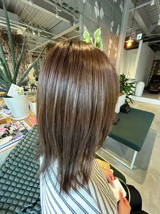 カラー 廣瀬 ちよみのヘアスタイル