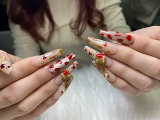 ネイル One Plus Nail Salonのネイルデザイン