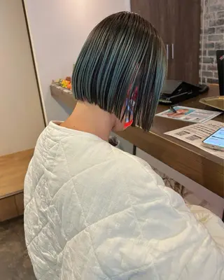 ショート カラー 西原 大智のヘアスタイル