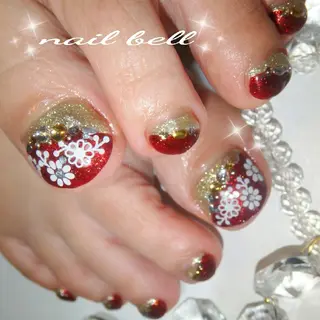 ネイル 占いができるネイルサロン「ネイルベル」所属・さいとう りなのネイルデザイン