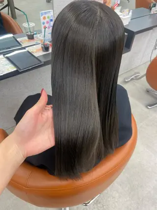 ロング カラー 高松 沙耶のヘアスタイル