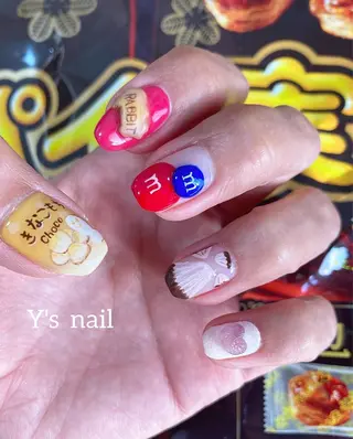 ネイル 手書きが得意🖌️ Y’s  nailのネイルデザイン