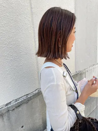 ミディアム さの あやねのヘアスタイル