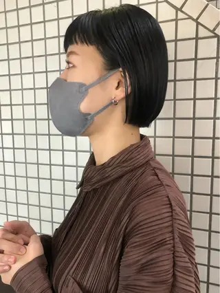 ショート ハイトーン/ブリーチ 似合せカット/パーマのヘアスタイル