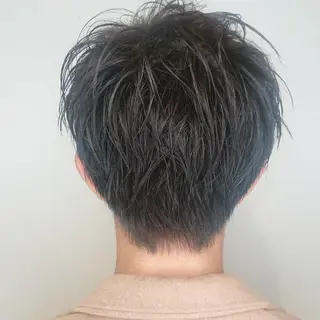 メンズ ブリーチ/ヘアケア/ 艶髪/イギチハルのヘアスタイル