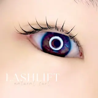 マツエク・マツパ U2所属・U2 eyelash akikoの眉毛・アイブロウイメージ