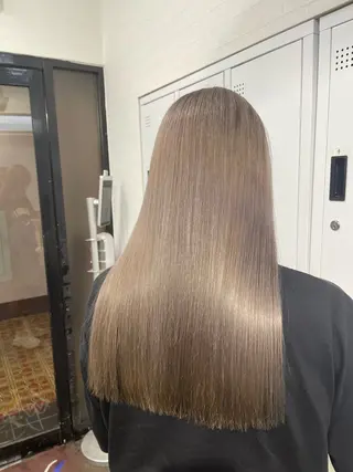 ロング apollo 横浜所属・横浜🦋ハイトーン 🫐シャドウルーツのヘアスタイル