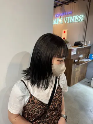 カラー 篠田 舞のヘアスタイル