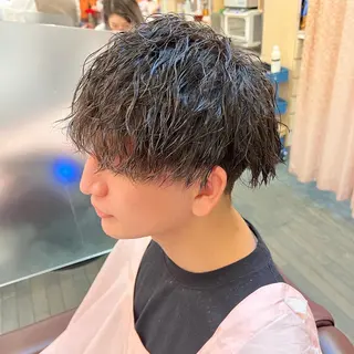 ミディアム ゼロスバーバーショップ所属・予約1000件超 ✨メンズパーマのヘアスタイル