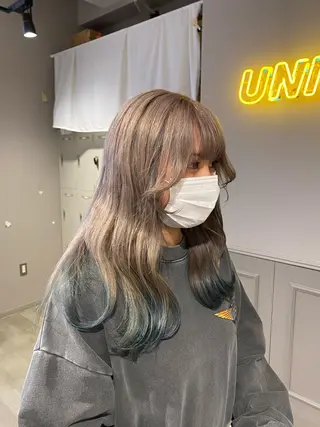 ロング カラー 韓国/トレンド レイヤー【101】のヘアスタイル